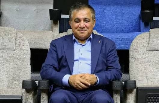 کانال هواداران ارتش آبی استقلال: 🔵 تاجرنیا: نگاه کاملاً مثبتی برای اعلام قهرمانی استقلال وجود دارد🔹با توجه به صحبتهایی که طی چند وقت گذشته از سوی مهدی ت