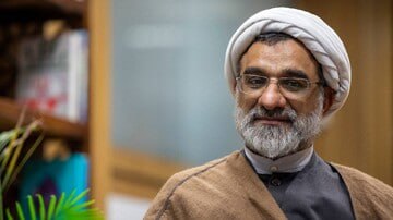 خبرگزاری مهر: واکنش دبیر شورای عالی انقلاب فرهنگی به سخنان معاون اول رئیسجمهور🔺حجتالاسلام و المسلمین عبدالحسین خسروپناه، دبیر شورای