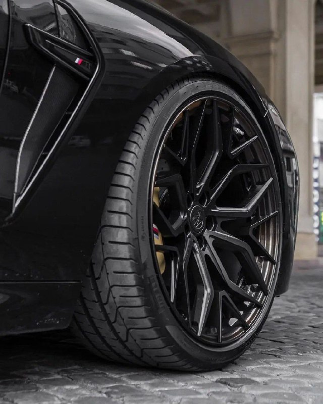 BMW 2