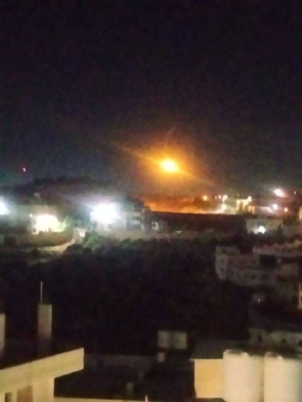 מקורות: כוחות הביטחון יורים פצצות תאורה במרחב האווירי של בית פג'אר