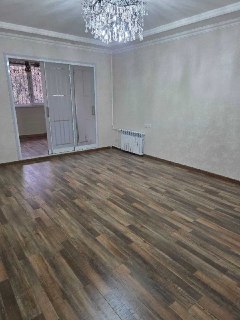 Продается СВОЯ 4х комнатная квартира в р-не ц-2. новый ремонт. 4/3/4