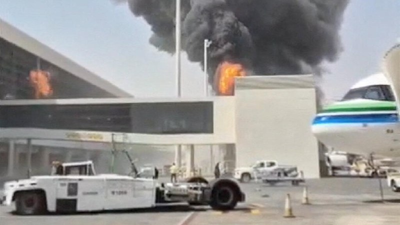 New attacks on Saudi airports after 13 killed in Riyadh bombing and escalation in Yemen
