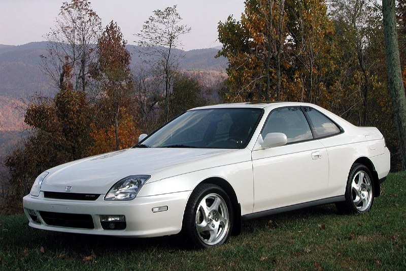 Honda возродила культовое купе Prelude 6