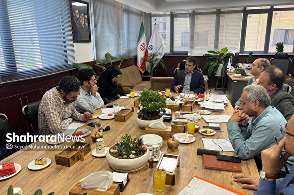 شهرآرانیوز: 🔶 ۴۴درصد از پست‌های سازمانی در خراسان رضوی خالی از کارمند است | سرشماری نفوس و مسکن، آبان ۱۴۰۵ برگزار می‌شود 👤حسن پارسی‌