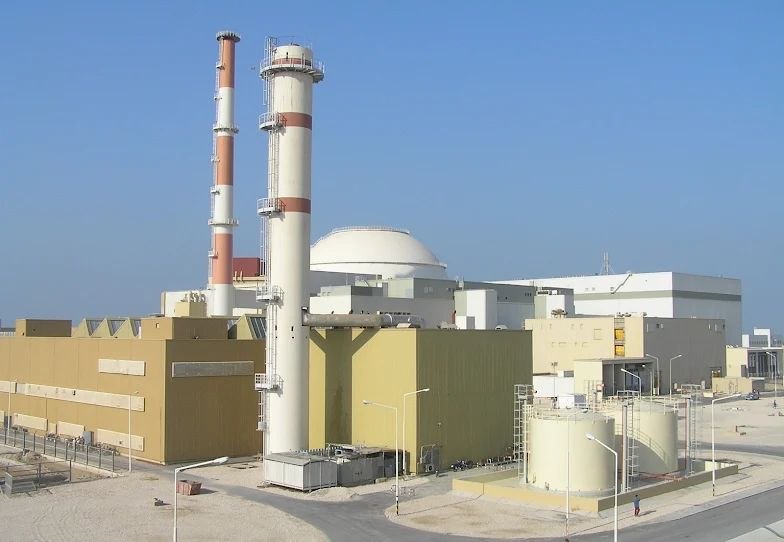 חזרתם של מומחים רוסים לתחנת הכוח בושהר החלה