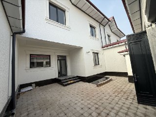 Сергелинский р-н, Ханабад 39-Больница 1,5 сот 6 ком 100%готовый участо