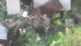 חיילי התקיפה המוטסים שלנו בעבודה פעולות החי"ר על הקרקע מותאמות בזמן אמת, תוך התבוננות בשדה הקרב ממצלמת כטב"מ.!