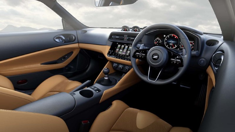 Nissan обновил спорткупе Z — наследника легендарной Fairlady с новой внешностью. 6