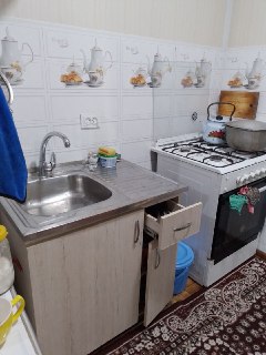 Uy sotiladi eski sergilida