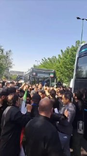 מפקד משמרות המהפכה ואחידי ברחובות טהרן בהלוויית חמינאי
