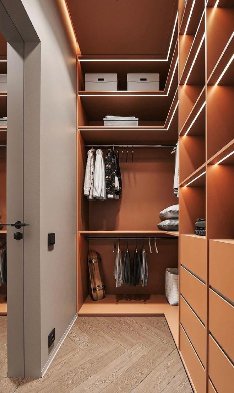 Красивые гардеробные для вдохновения Иногда достаточно просто полистать уютные гардеробные, чтобы захотелось навести порядок и у себя. Магия уютног... - изображение 6 - гардеробные, telegram, view