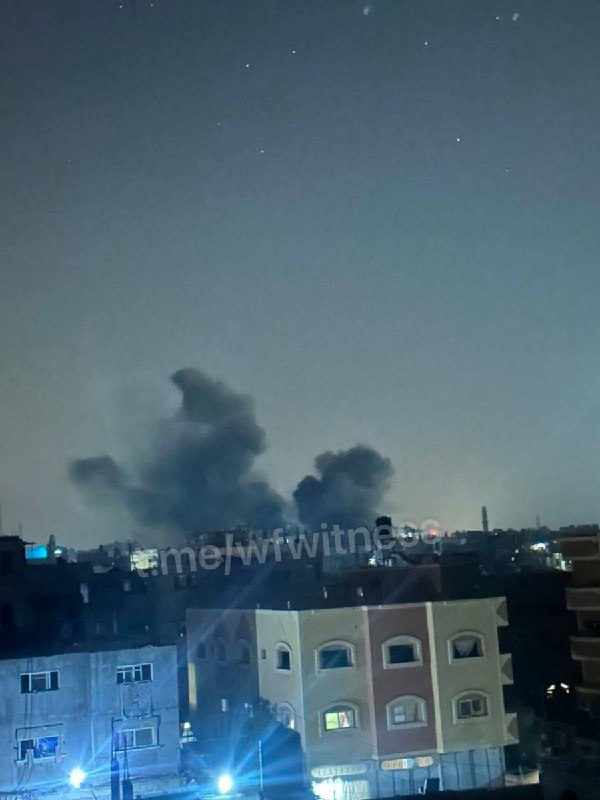 ️🇮🇱🇵🇸 תמונה של תקיפה אווירית ישראלית לעבר מחנה הפליטים בורייג' במרכז עזה, בעקבות פקודות פינוי.