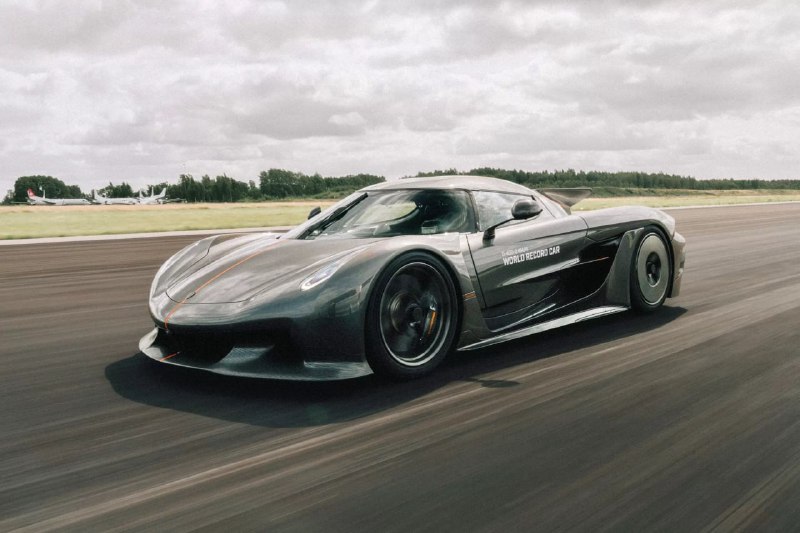 Koenigsegg обновил рекорды — разгон до 400 км/ч за 16,77 сек.