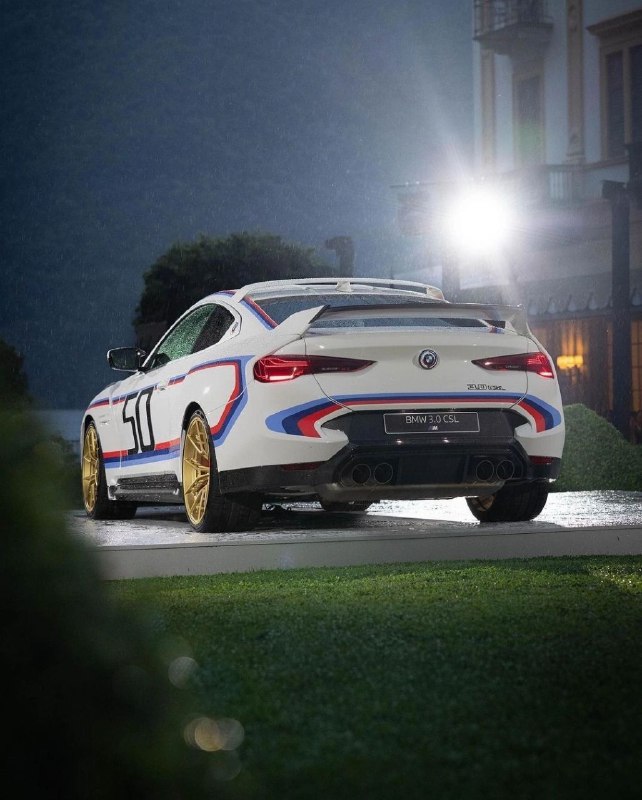 2022 BMW 3.0 CSL 1/50 4