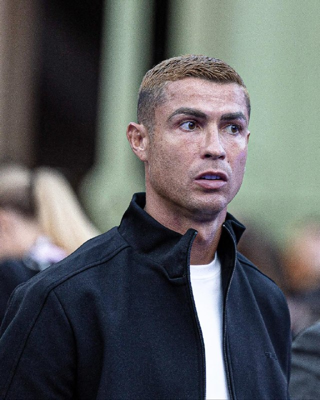 RONALDO IR: 🛑 فقط توی دو روز اسطوره کریستیانو از ریاض رفت پاریس و بعد از پاریس هم رفت دمام؛ همه این خستگی و سفرها فقط برای اینکه کنا