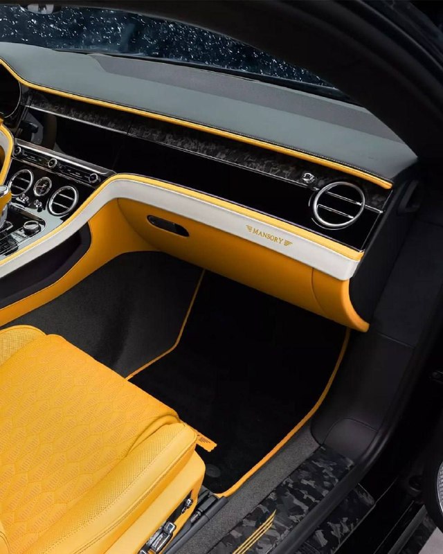 Банановый Bentley Continental GT с кучей карбона представили в Mansory. 4