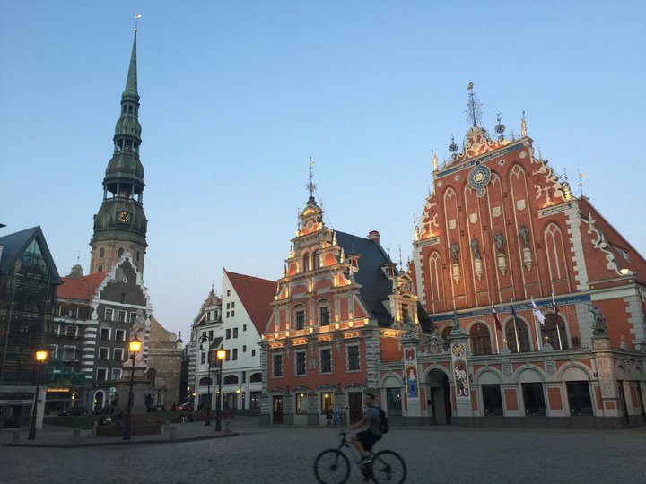 Ape's Latvia~~憤怒貓在你家