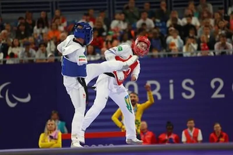 Pure Taekwondo players shine in South Korea by winning 2 medals