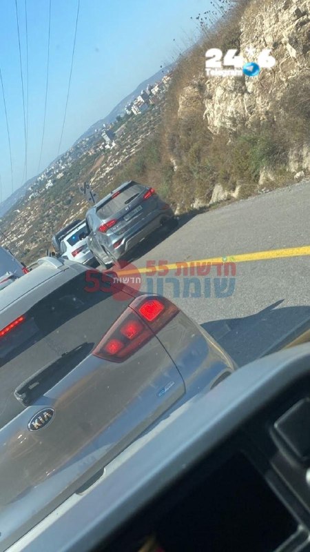 🇮🇱 ציר גלעד. עומס תנועה לבאים מכיוון חוות גלעד ועד לצומת ג'ית. אכיפה משטרתית במקום נגד נהגים פלסטינים שקי…