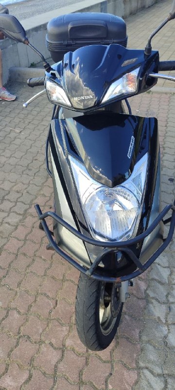 Скутер Honda Activa 125 см³ — фото 1