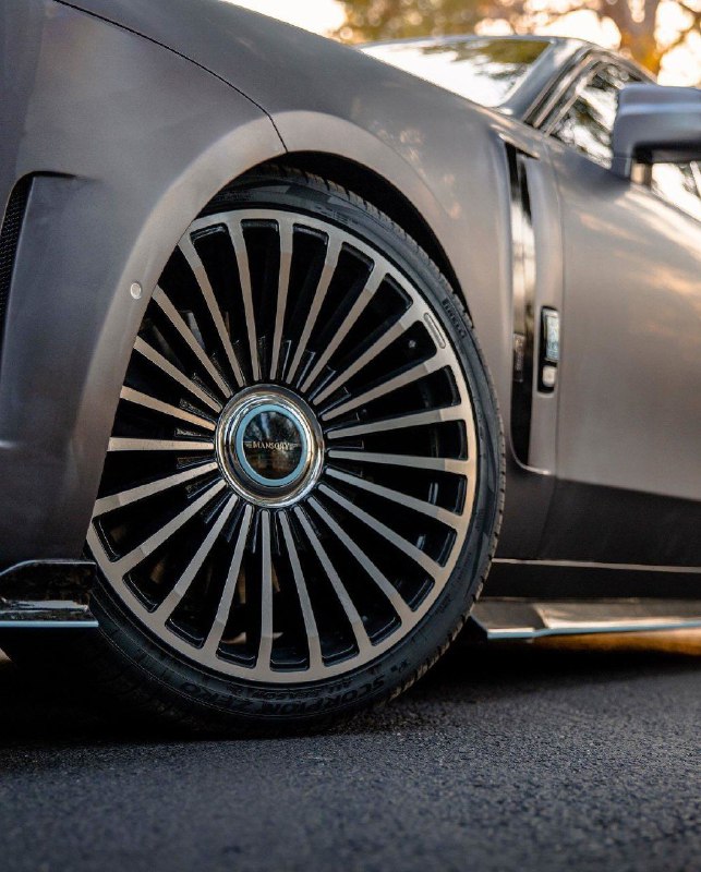 Mansory Rolls Royce Ghost 8