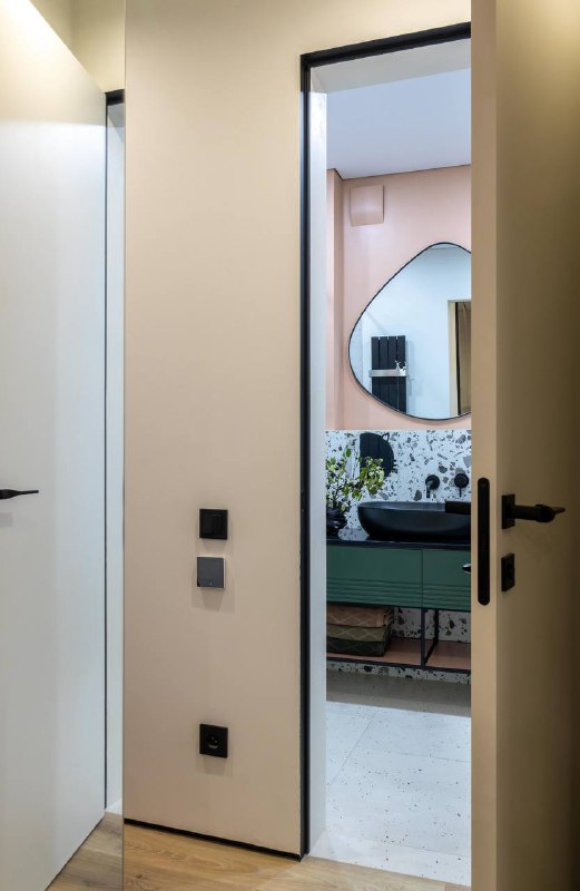 Интерьер квартиры в Старом Осколе. Одно из любимых моих решений здесь фартук кухни, обажаю! А еще цвет санузла! Проект делали в далеком 2022 Семья ... - изображение 9 - еще, интерьер, квартиры