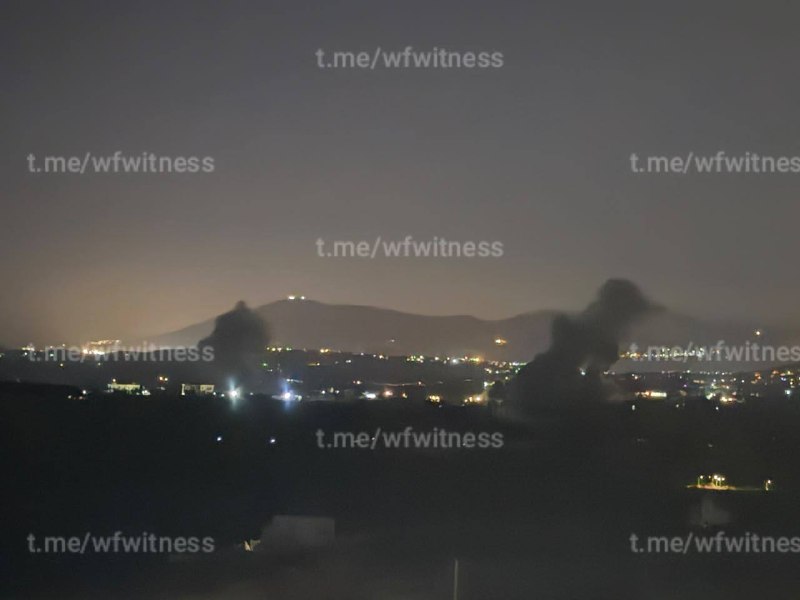 ️🇱🇧🇮🇱 תמונות המציגות את התקיפות האוויריות הישראליות בפאתי נבטי אל פאוקה, דרום לבנון.