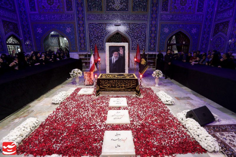 صبح توس اخبار خراسان رضوی: صبح توس گزارش می‌دهد؛🔔 رواق دارالذکر؛ یک اربعین دلتنگی برای امام شهید🔹 چهل روز از تشییع و خاکسپاری آقای شهید ایران می‌گذ