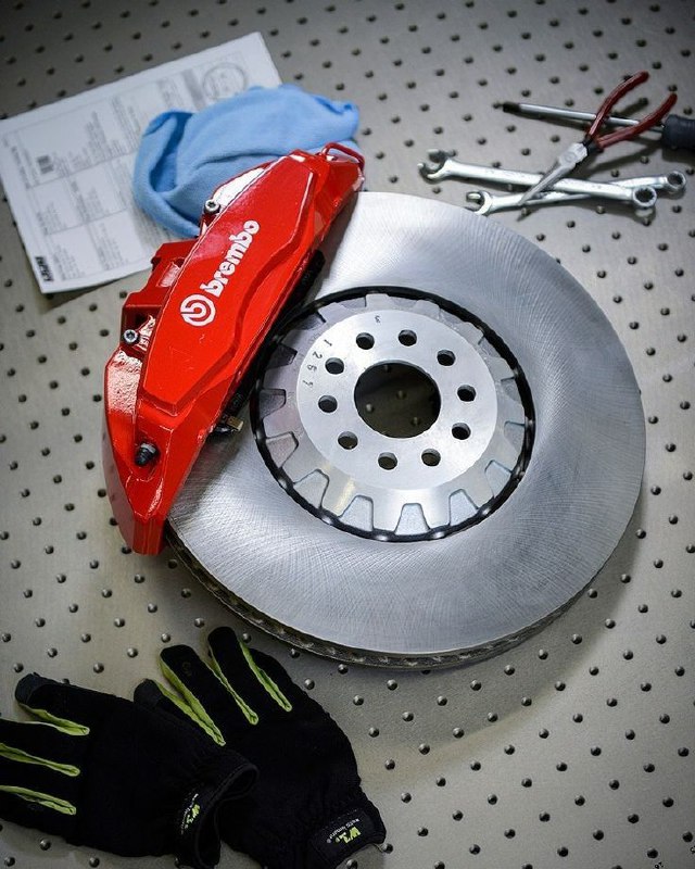 Забастовки профсоюза привели к снижению продаж деталей Brembo