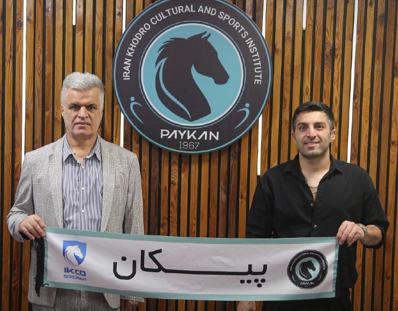 دی‌اسپورت| dsport.ir: سامان نریمان جهان به پیکان تهران پیوستبه گزارش"فوتبال آزادگان"؛ سامان نریمان‌جهان، هافبک باتجربه فوتبال ایران، پس از توا