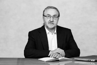 Умер главный российский специалист по борьбе со СПИДом Вадим ПокровскийСегодня на 72-м году жизни скончался академик РАН, заведующий научно-исследовательским отделом по профилактике и борьбе со СПИДом Вадим Покровский. Об этом сообщили в пресс-службе Роспо
