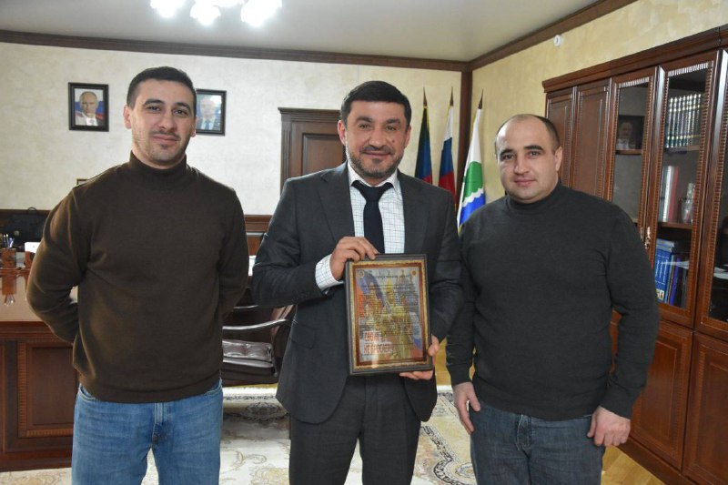 🤝 Глава Дербентского района фото