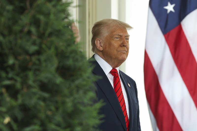 Trump announces US will stop bombing Houthis