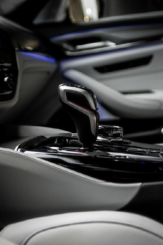 BMW M5 competition 9