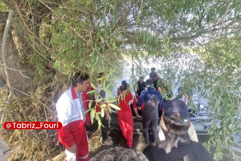 تبریز فوری: پیکر جوان غرقشده در رودخانه ارس پیدا شدمدیرعامل جمعیت هلالاحمر آذربایجانشرقی اعلام کرد:🔹پیکر جوان ۲۴ سالهای که در رو