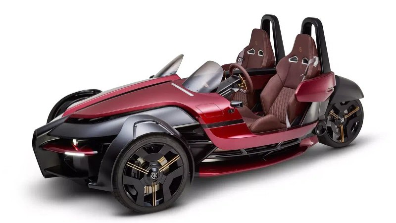 Yamaha готовит трицикл с управлением всеми колёсами