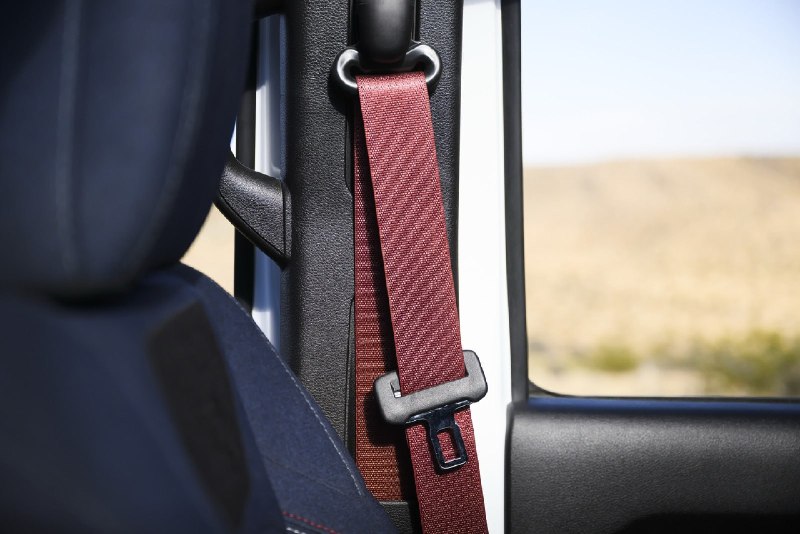Jeep выпустил Wrangler в стиле Капитана Америки 3