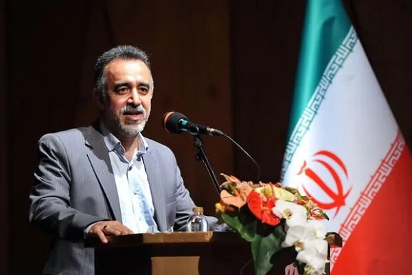 پایگاه خبری حاجت: هنر؛ زبانی برای وحدت امت اسلامی حول محور پیامبر(ص)کاظم نظری، کارگردان و نویسنده تئاتر:🔹اگر هنرمندان کشورهای مختلف درباره