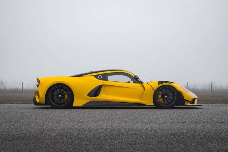 Hennessey Venom F5. 4