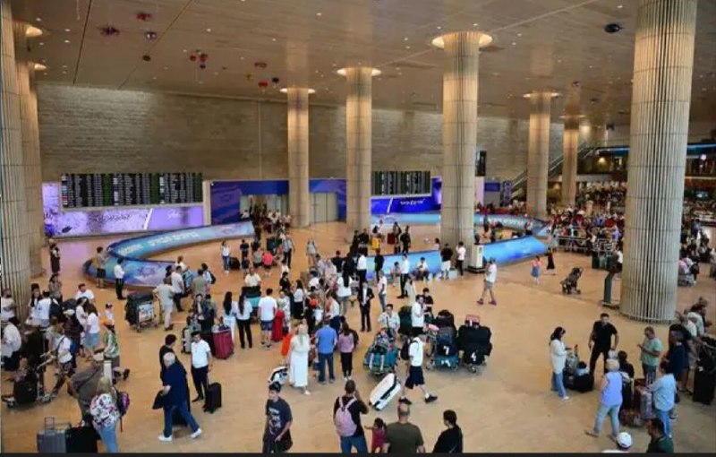 "שיהיה לכם 7 באוקטובר": ישראלים שהתפרעו בנתב"ג נעצרו >> bit.ly/4waYoGI