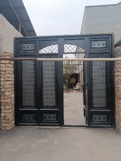 House for sale in Fayzobod, Ok bilol mahalla!