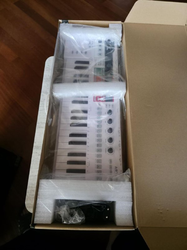 Arturia KeyStep Pro — состояние почти новое — фото 1