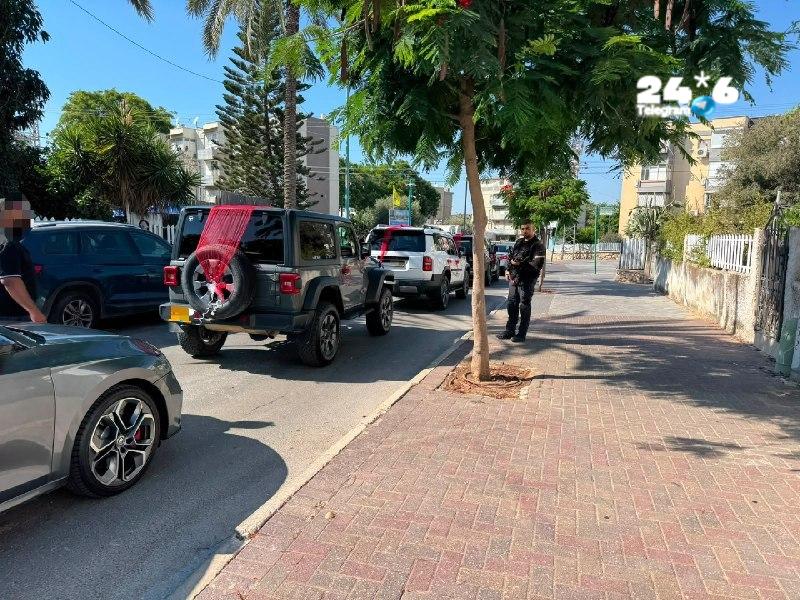 שיירת חתונה בלוד נהגה בפראות; החתן עוכב, רכבים הורדו מהכביש