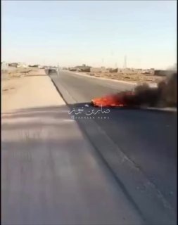 עיראק: אישה מפגינה לבדה בסמאווה בדרישה לחשמל