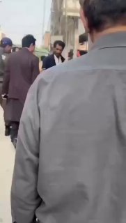 Власти Пакистана пробивают шины за неправильную парковку, а за превышение скорос