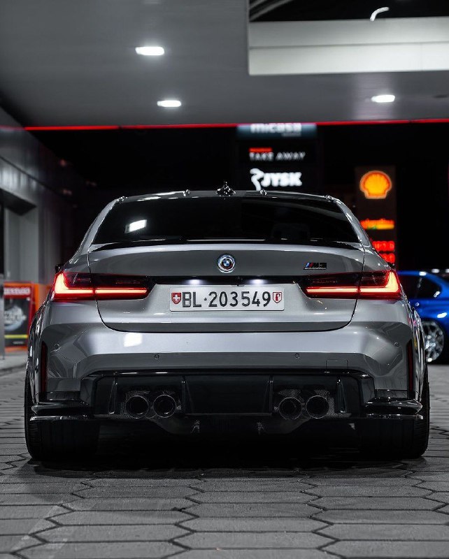 BMW M3 8