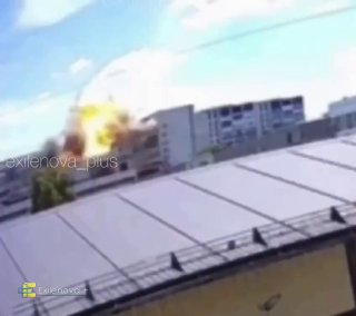 Footage shows the moment three high-precision cruise missiles struck the VZPP-S semiconductor plant in Voronezh.