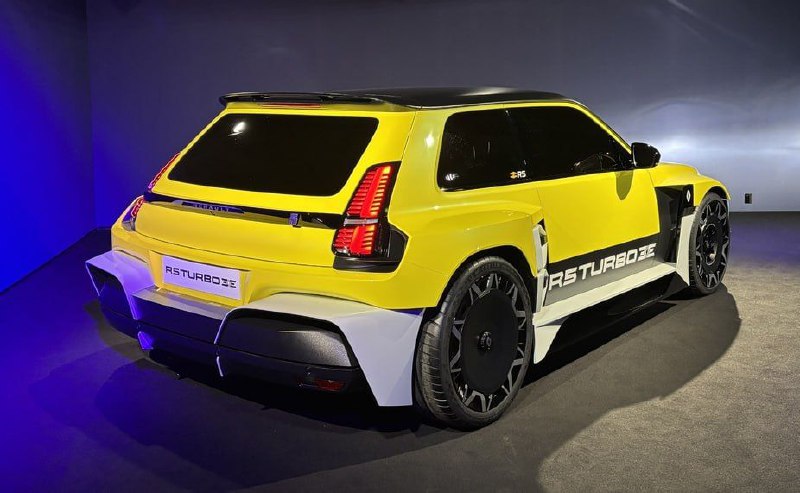 Renault 5 Turbo 3E — самый быстрый и дорогой Renault 2