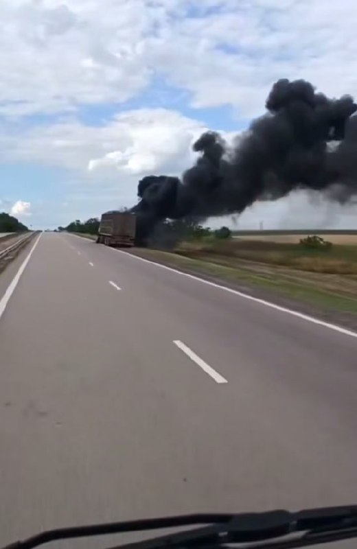 Images from occupied Kerch, Crimea after Ukrainian drone strikes on fuel and logistics infrastructure.