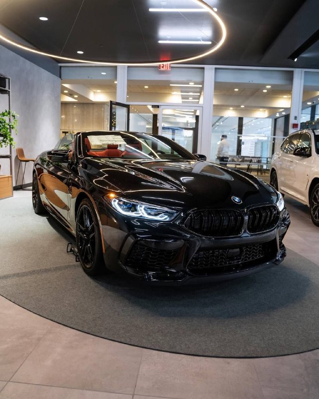 BMW M8 F91